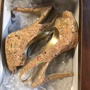 Sexy Platform Multi colored sling back high heels🔥